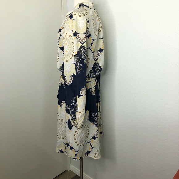 Vince Camuto Navy Long Sleeve Pocketed Dress - Picture 3 of 7